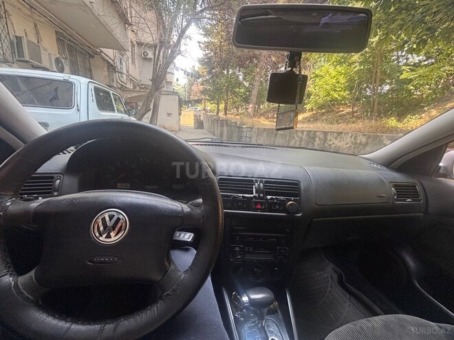 Volkswagen Jetta-18
