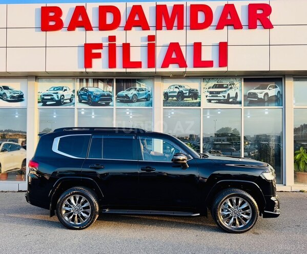 Toyota Land Cruiser-6