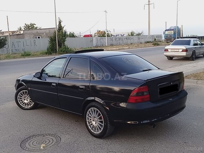 Opel Vectra-15