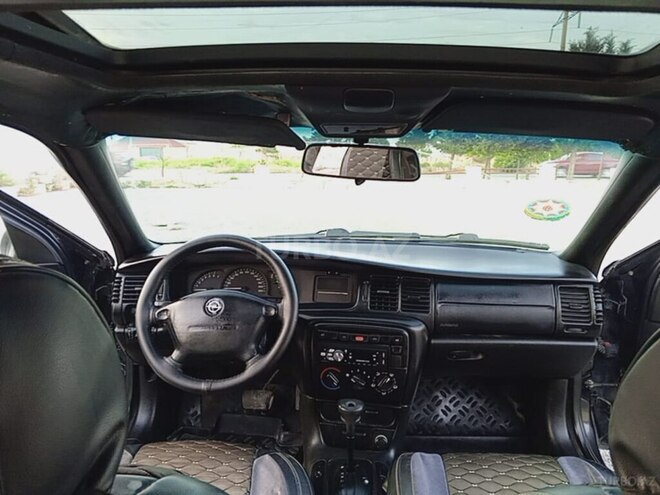 Opel Vectra-17