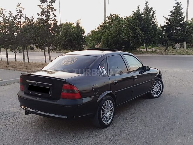 Opel Vectra-6