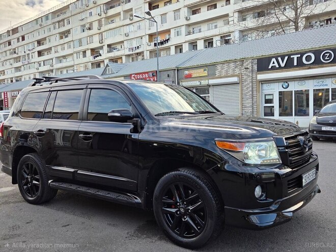 Toyota Land Cruiser-5