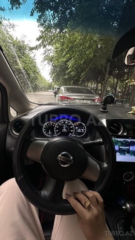 Nissan Note-4