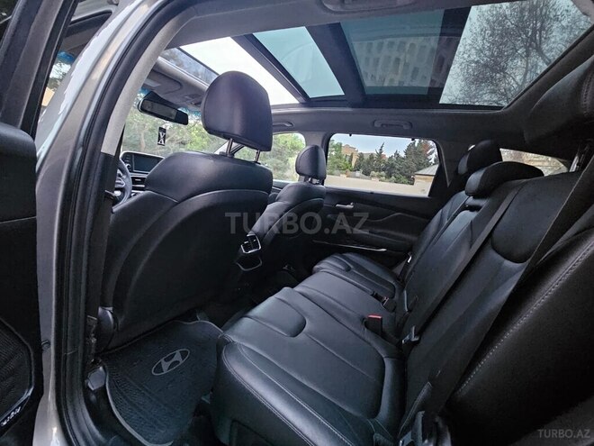 Hyundai Santa Fe-18