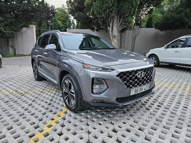 Hyundai Santa Fe-1