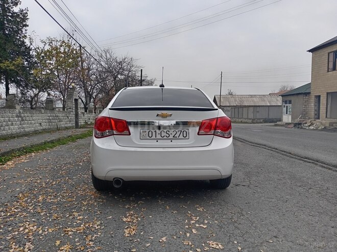 Chevrolet Cruze-5