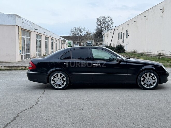 Mercedes E 220-5