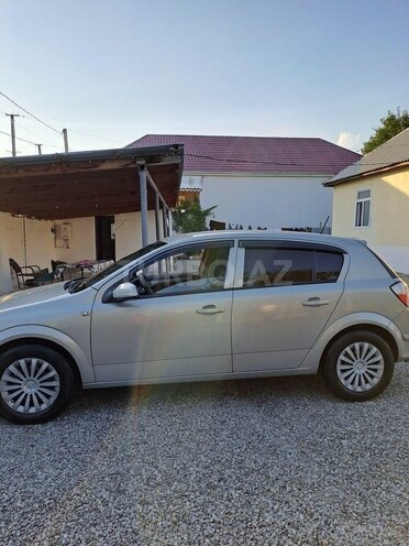 Opel Astra-3