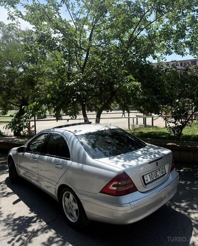 Mercedes C 240-5