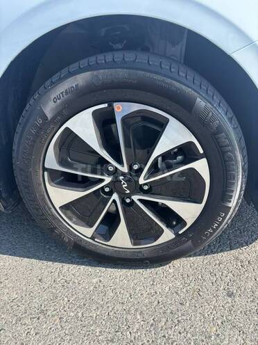 Kia Ceed-11