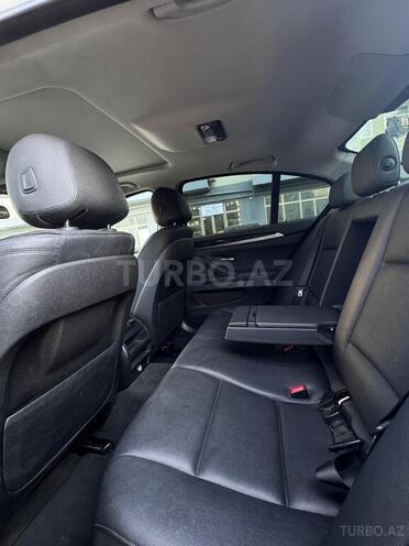 BMW 528-11