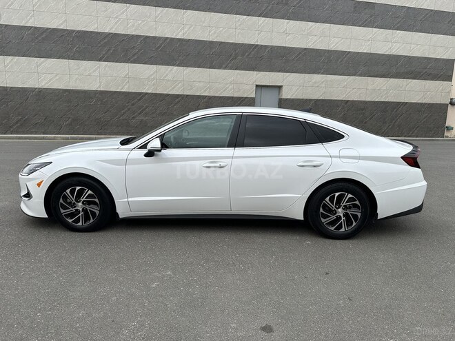 Hyundai Sonata-3