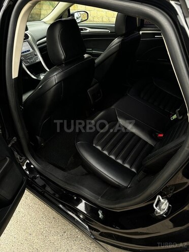 Ford Fusion (North America)-13