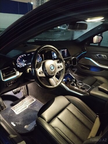 BMW 330e-4