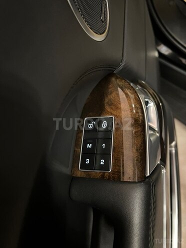 Land Rover Range Rover-17