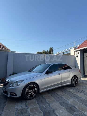 Mercedes E 350-2