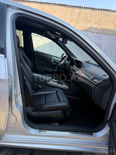 Mercedes E 350-9