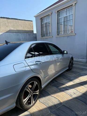 Mercedes E 350-5
