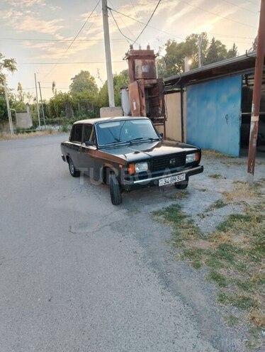 LADA (VAZ) 2107-1