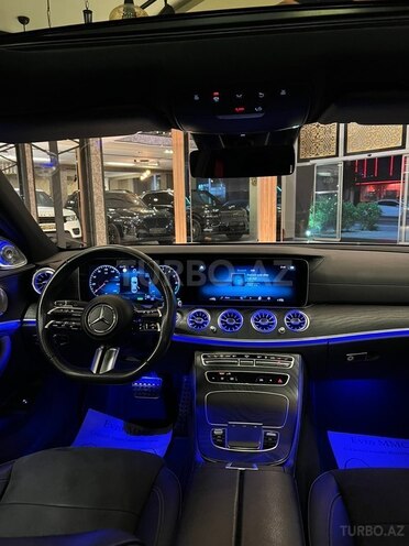 Mercedes E 300 de-8