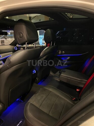 Mercedes E 300 de-15