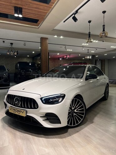 Mercedes E 300 de-1