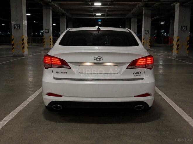 Hyundai i40-6