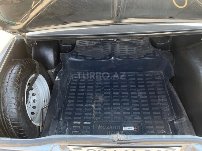 LADA (VAZ) 2107-11