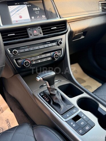 Kia Optima-13