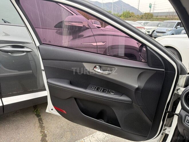 Kia K3-7