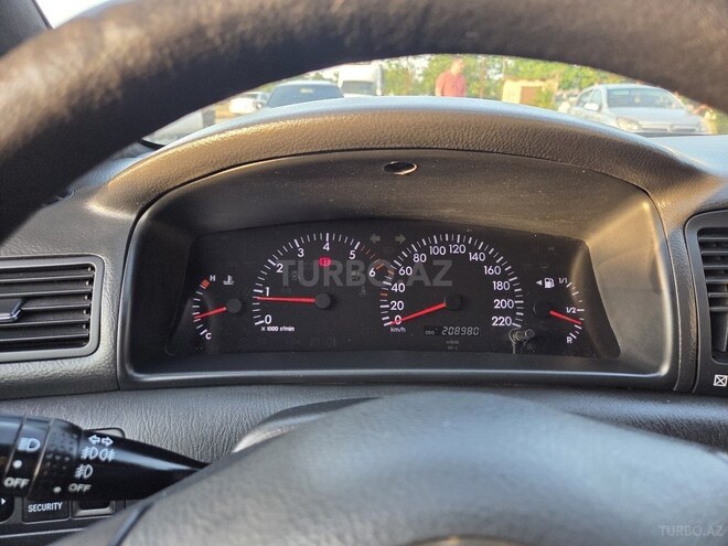 Toyota Corolla-6