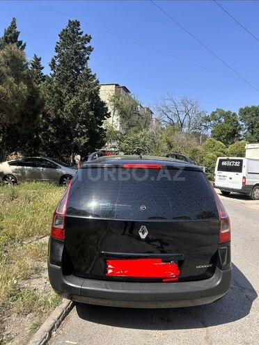 Renault Megane-2