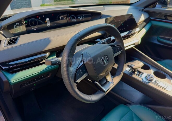 Changan Uni-V iDD-7