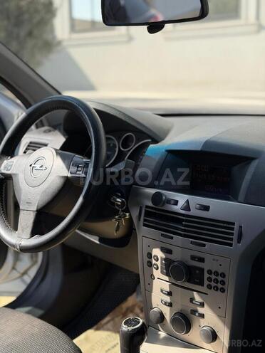 Opel Astra-2