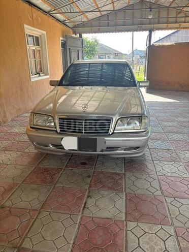 Mercedes C 180-1