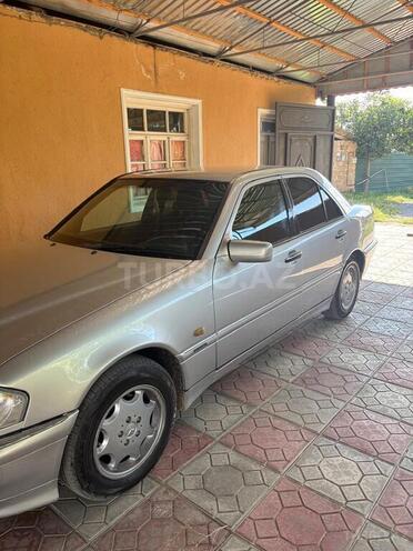 Mercedes C 180-4