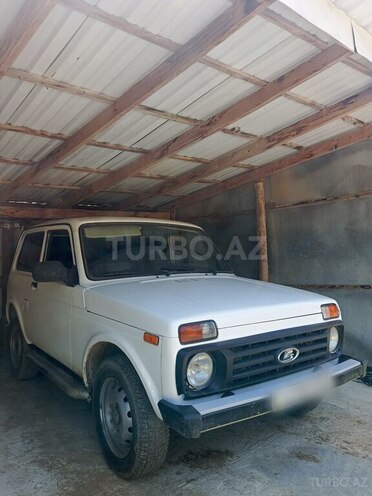 LADA (VAZ) Niva-1