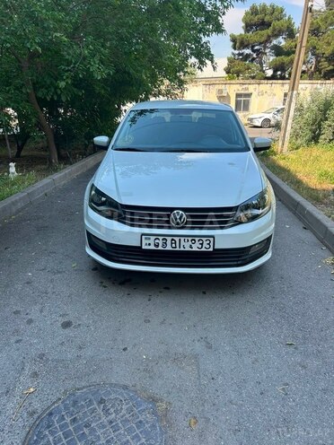 Volkswagen Polo-1