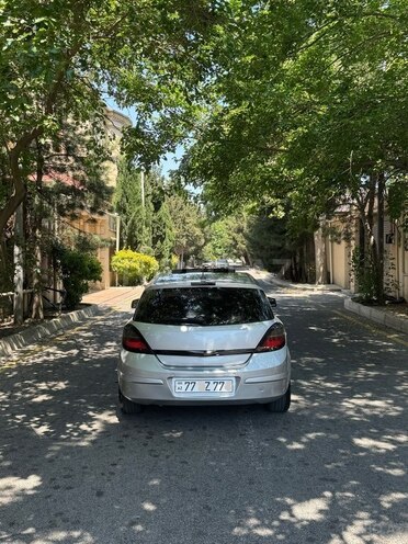 Opel Astra-2