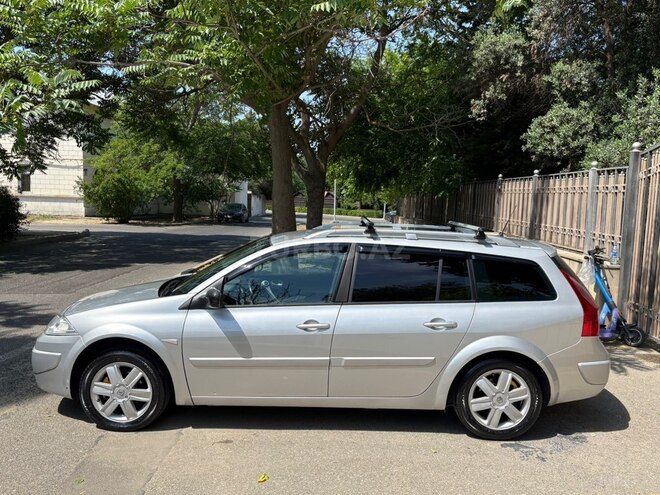 Renault Megane-5