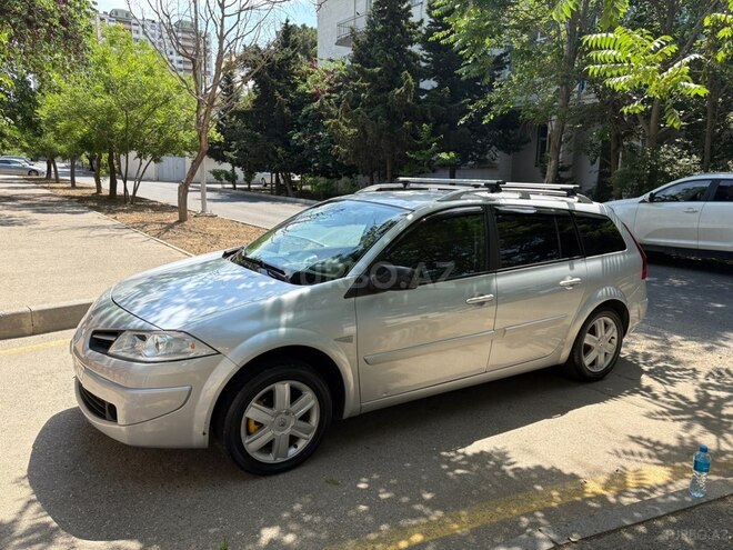Renault Megane-8