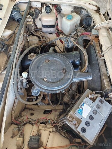 LADA (VAZ) 2106-4