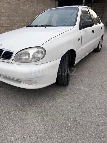 Daewoo Lanos-2