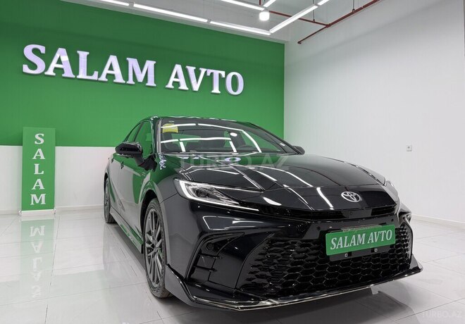 Toyota Camry-1