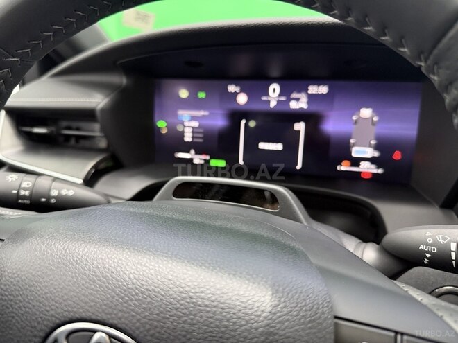 Toyota Camry-18