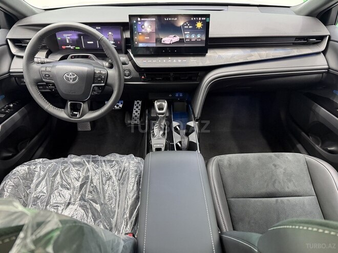 Toyota Camry-9
