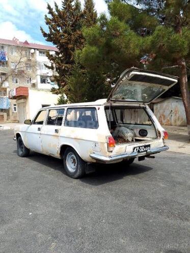 GAZ 24 "Volga"-11