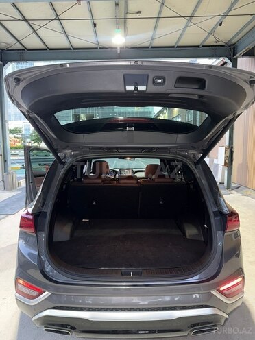 Hyundai Santa Fe-16