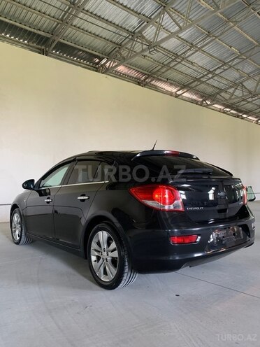 Chevrolet Cruze-8