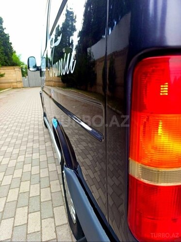 Ford Transit-18